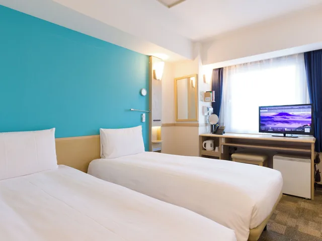 Economy, Twin Beds, Toyoko Inn Iseshi Station 1/1