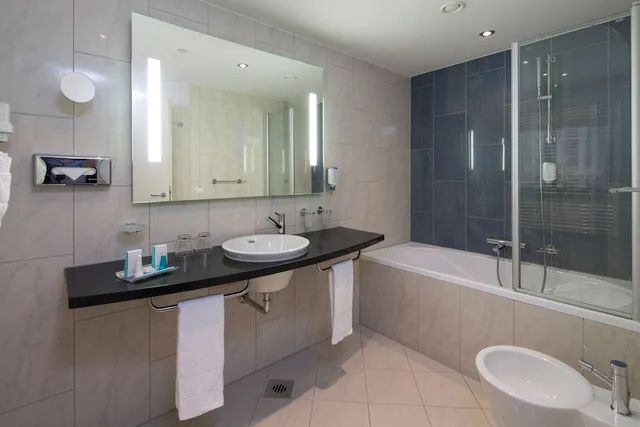 غرفة ديلوكس بسرير كينج، DoubleTree by Hilton Ljubljana 9/10