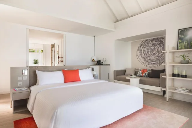 Villa, King Bed, Beach Front, Private Infinity Pool، LUX South Ari Atoll 1/3