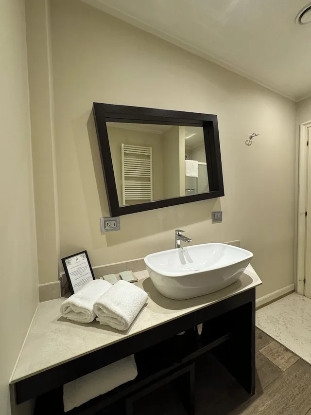 Superior, Double or Twin Bed, Town House 33 9/10
