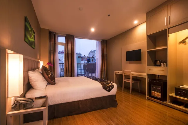 غرفة بريميوم بسرير مزدوج، GK Central Hotel 4/10