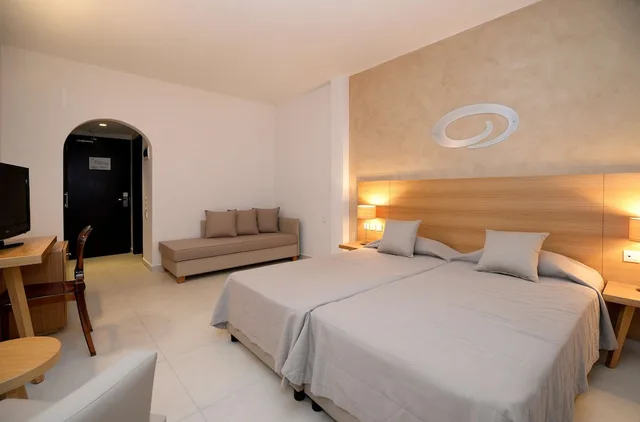 غرفة مفردة بسرير مزدوج، Golden Beach Hotel 8/10