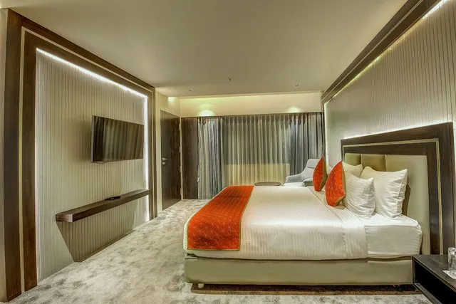 جناح بريميوم بسرير كينج، Regenta Central Javaji Mysore 3/10