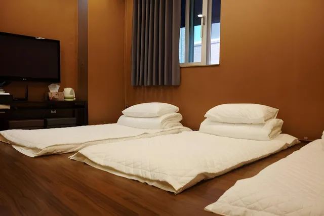غرفة عائلية، Soo Song Guest House 1/2