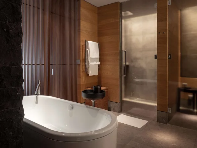 غرفة ديلوكس بسرير مزدوج، The Chedi Andermatt 3/4