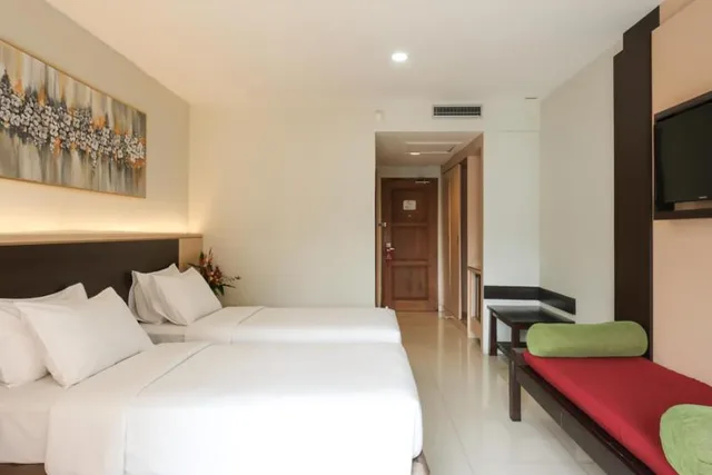 Deluxe, Twin Beds, Mountain View, No Balcony، The Grand Hill Bistro Cafe Resort Hotel 1/7
