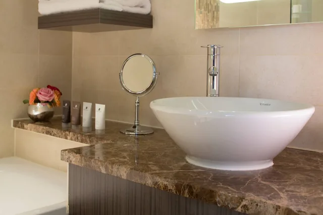 جناح جونيور بسرير كينج، The Lowndes London – A Jumeirah Partner Hotel 7/8