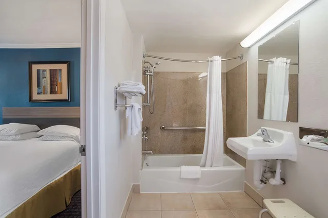 جناح بسريرين كوين بغرفتين، SureStay Hotel by Best Western San Rafael 8/8