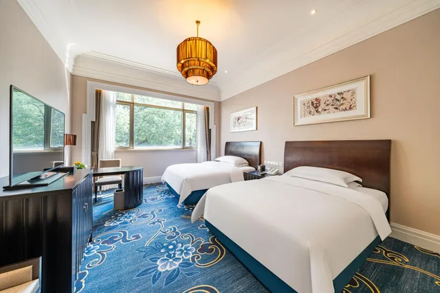غرفة سوبيريور بسرير فردي، Shanghai Hongqiao State Guest House 1/5