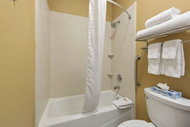 استوديو بسرير كينج، Extended Stay America Suites - McAlester - Hwy 69 9/10