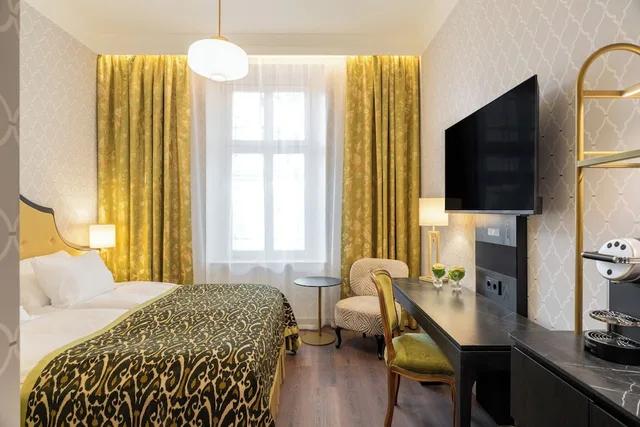 جناح جونيور، Thon Hotel Vasa 7/10