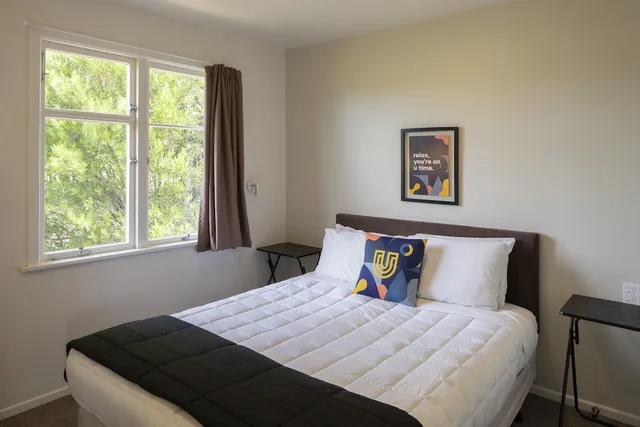 شقة بسريرين كوين بغرفتي نوم مع أريكة، U Studios Masterton, SureStay Collection by Best Western 1/7