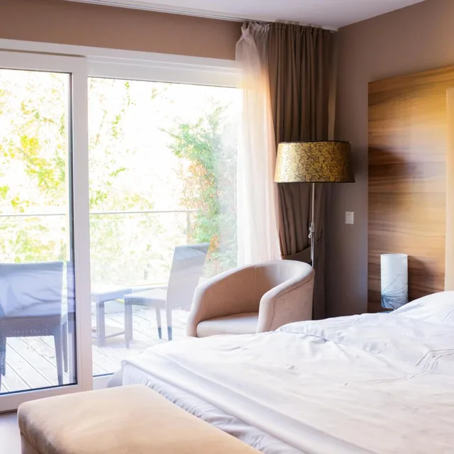 Deluxe, Double Bed, Forest View، Le Baron Tavernier Hotel Restaurants Spa 6/8