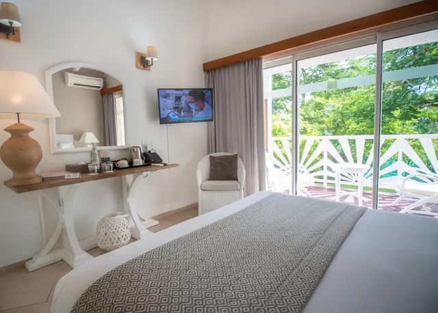 Bungalow, Twin Beds, King Bed, Garden Side, Terrace، Le Relais Du Moulin 2/8