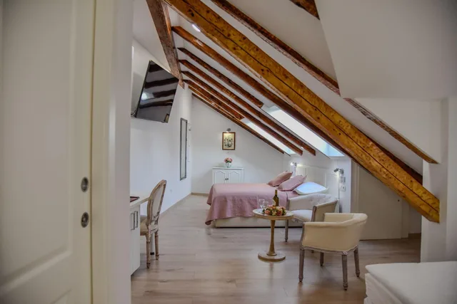 غرفة عائلية في الملحق، Kastel 1700 Boutique Hotel 3/3