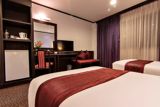 غرفة بسرير مزدوج، Bossotel Bangkok 1/2