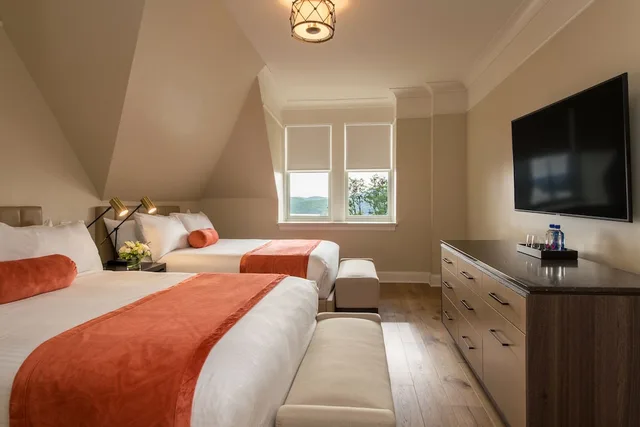 غرفة سوبيريور بسريرين كوين بإطلالة على النهر، The Abbey Inn & Spa 1/2