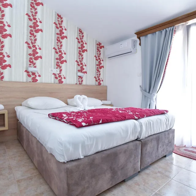 Room, Double or Twin Bed, Balcony, Hotel Grbalj 4/10