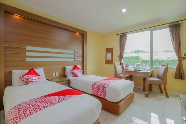 غرفة ديلوكس بسريرين منفصلين، OYO 918 Hotel Senen Indah Syariah 3/7