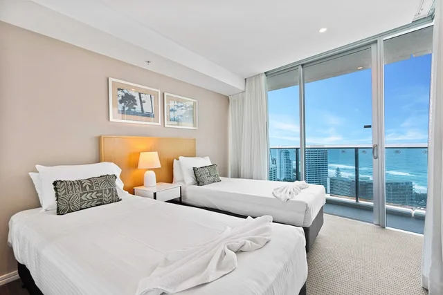 2 Bedrooms, Apartment, Queen and Twin Beds, Ocean View, 2 Bathrooms, Sofa، H Residences - We Accommodate 4/10