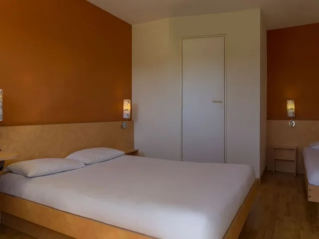 غرفة قياسية بسرير مزدوج، Hotel the Originals Tulle 1/2