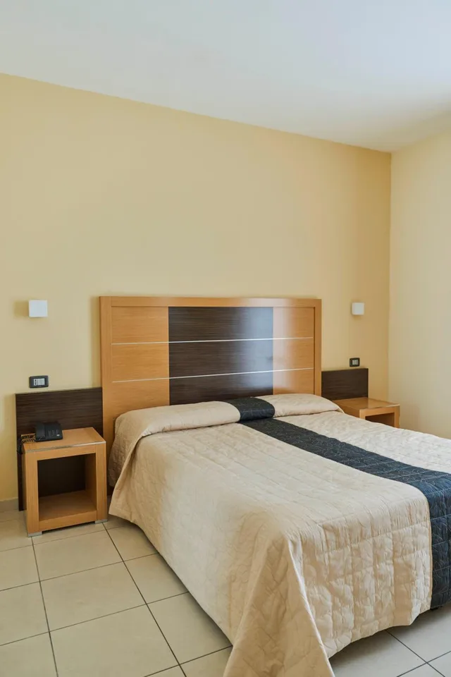 غرفة بسرير كوين بإطلالة على الحديقة، Tichos Greenblu Hotel 1/3