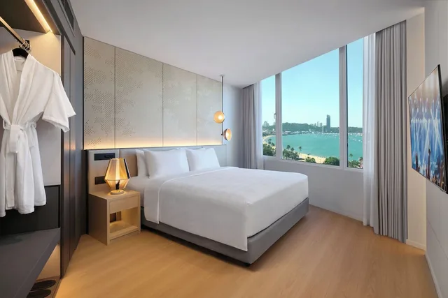 Gold, Suite, King Bed، Hard Rock Hotel Pattaya 2/7