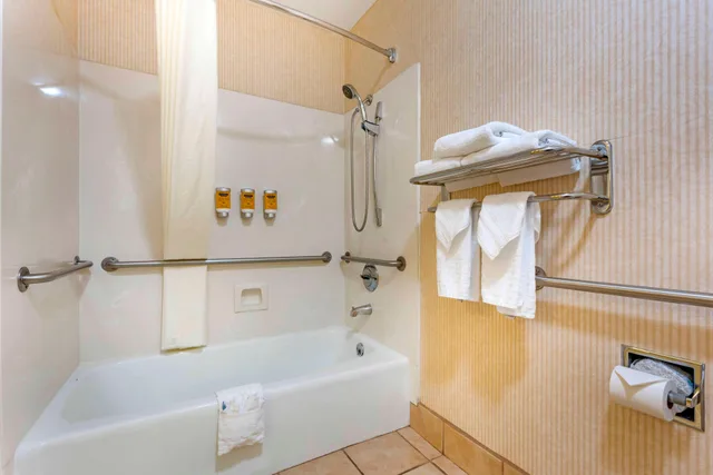 غرفة بسرير كوين، Best Western Plus Placerville Inn 5/5