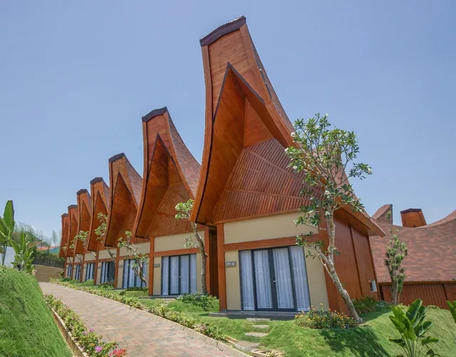 غرفة تُحدَّد عند الوصول، Shanaya Resort Malang 1/2