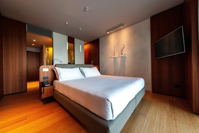 جناح جونيور بسرير كوين بإطلالة على البحيرة، Hotel Ocelle Thermae & Spa 2/10