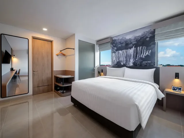Superior, Double or Twin Bed, Aston Inn Lumajang - East Java 2/4