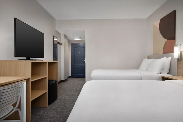 غرفة بسريرين كوين لذوي الإعاقة، Spark by Hilton Lakewood Denver Southwest 4/7