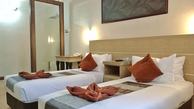 غرفة قياسية بسريرين منفصلين، Sumai Hotel Apartment 2/2