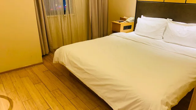غرفة بسرير مزدوج، Ji Hotel (Shanghai Kangqiao Xiuyan Road) 2/3