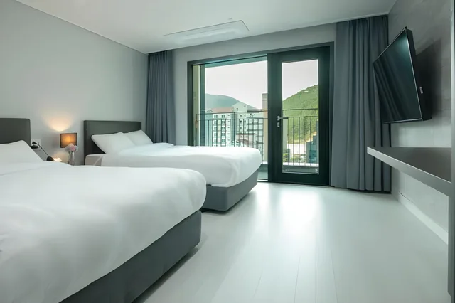 غرفة ديلوكس عائلية بسريرين منفصلين، Miami Hotel Jeongseon 1/1