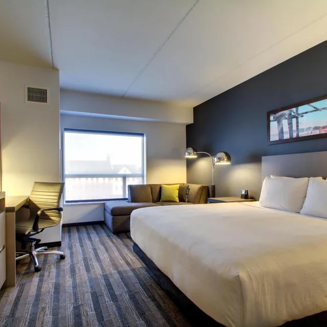 غرفة بسرير كينج بإطلالة على المدينة، Hyatt House Chicago/Evanston 1/5