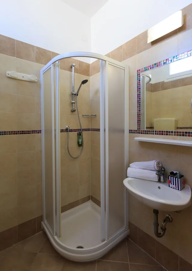 غرفة سوبيريور ثلاثية بثلاثة أسرّة، Mini Hotel 3/4