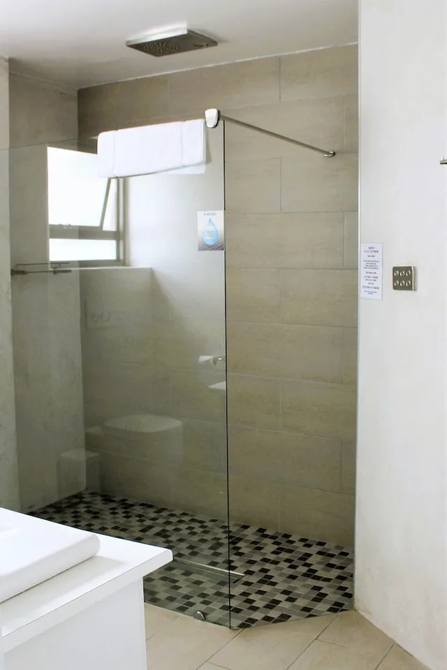 جناح جونيور بسرير كينج بإطلالة على المتنزه بغرفة نوم واحدة، Atlantic Villa Boutique Guesthouse 10/10