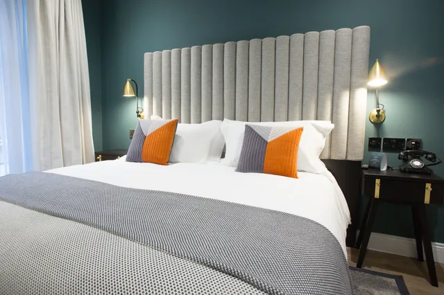 Elegant, Executive, Twin Beds، The Bedford Townhouse Cafe 1/3