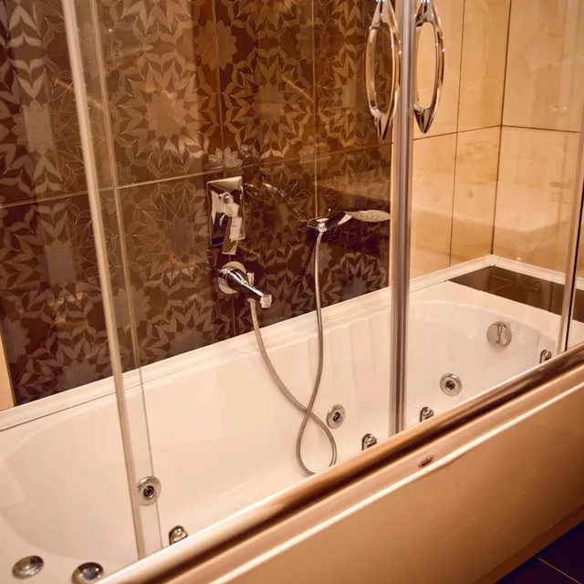 غرفة ثلاثية، Esila Hotel 6/10