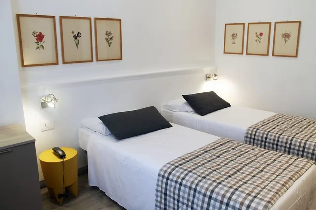 غرفة قياسية بسريرين منفصلين، Hotel Bernina 7/10