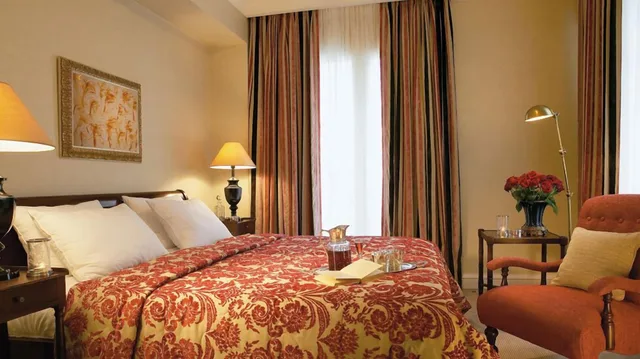 جناح تنفيذي بسرير كوين بإطلالة على الحديقة، Grecotel Larissa Imperial 2/7