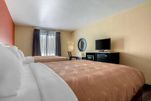غرفة قياسية بسرير كوين في طابق مرتفع، Quality Inn Phenix City Columbus 6/8