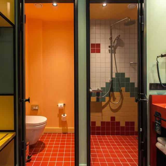 غرفة بريميوم بسرير كينج، Ibis Styles Tbilisi Center 4/5