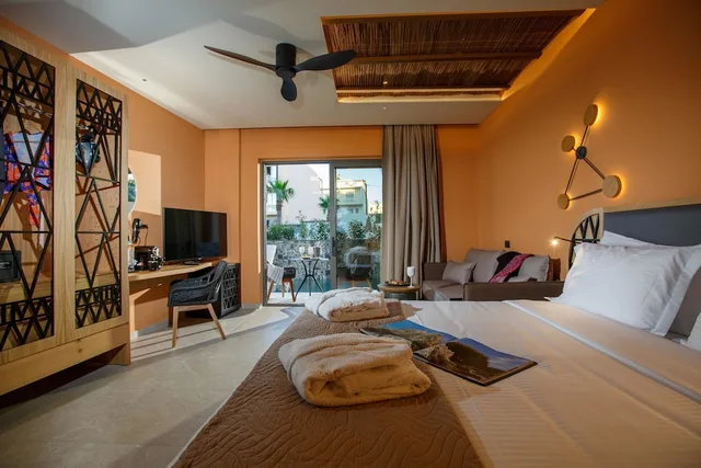 جناح جونيور بمسبح خاص، Palmera Beach Hotel and Spa Adult Only 2/10