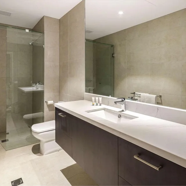شقة بـ3 غرف نوم بمنطقة جلوس، Quality Hotel Lakeside 7/8