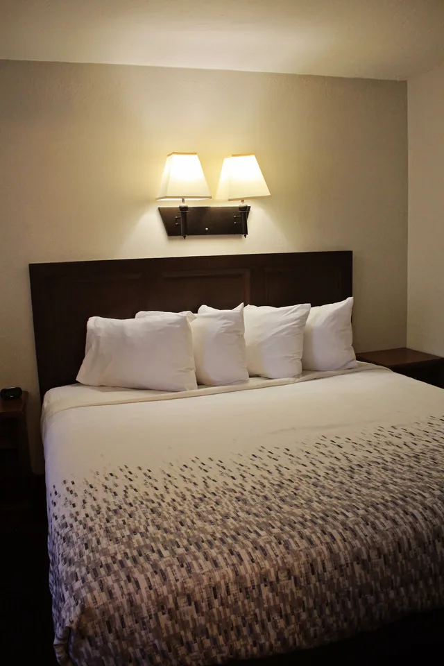 غرفة ديلوكس بسرير كينج، Bowen Motel 1/2