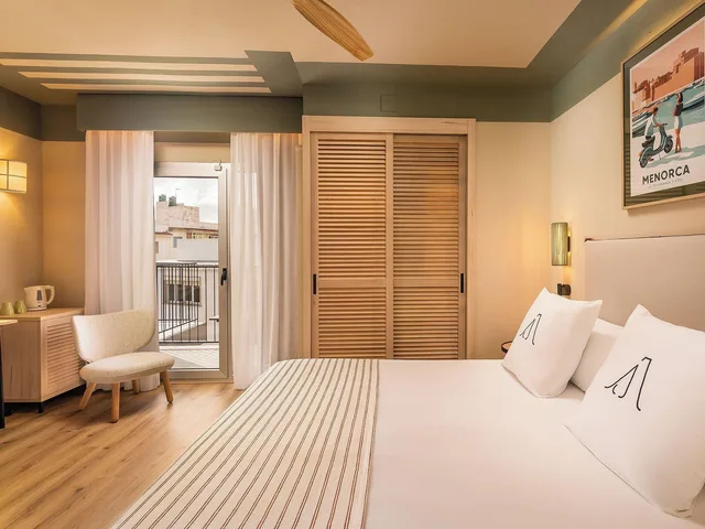 Superior, Double Bed, Hot Tub, Hotel Artiem Capri 5/10