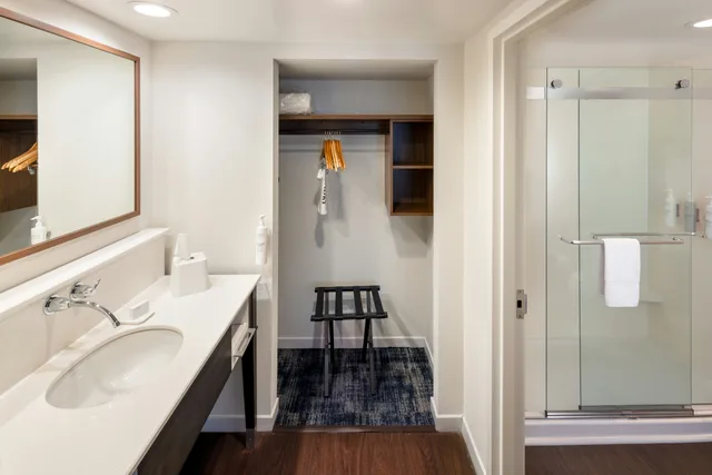 Suite, 2 Queen Beds, Hampton Inn Suites Asheville I 26 2/2