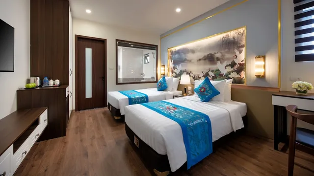 Deluxe, Twin Beds, Grand Dragon Hotel Hanoi 2/2